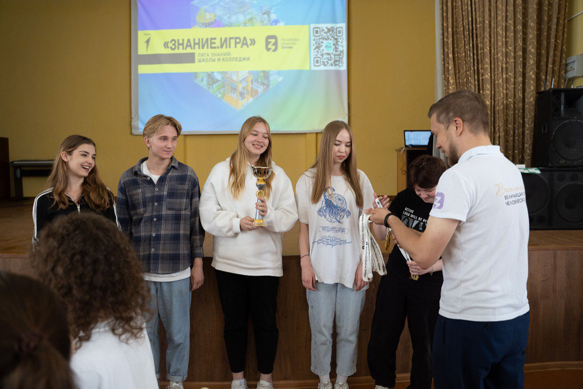 Команда школы №14 из Твери выступит в финале всероссийского интеллектуального турнира в Москве
