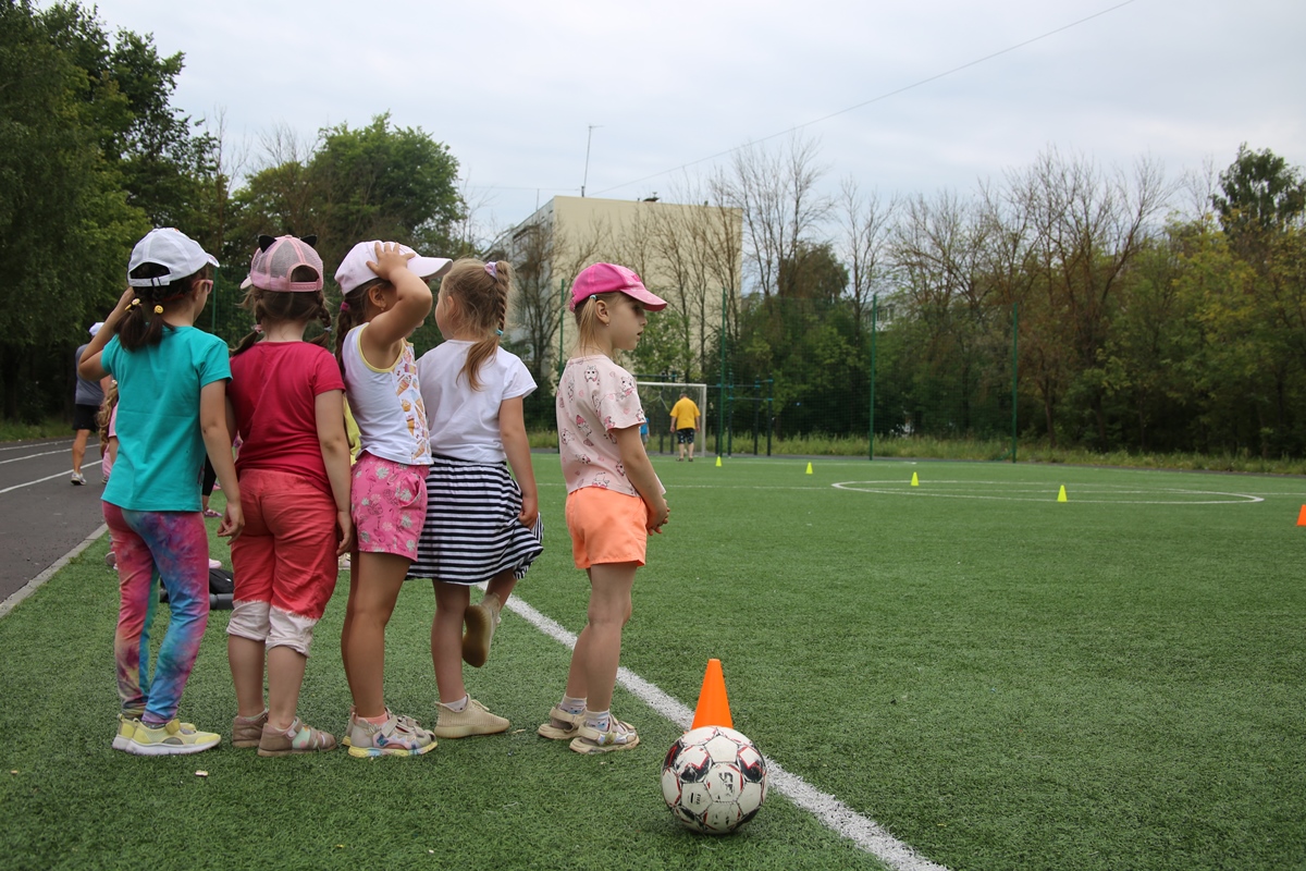 В Твери воспитанники детского сада стали участниками проекта «Дворовый тренер»