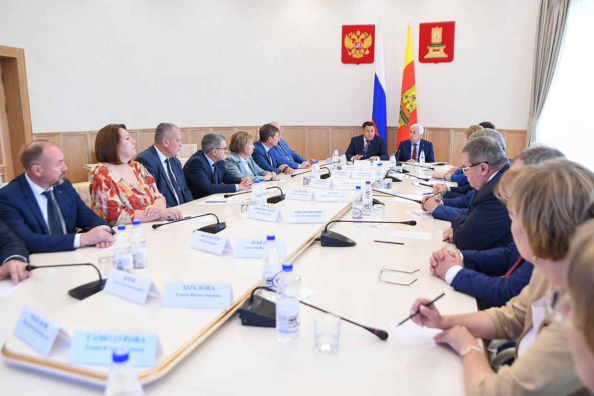 Губернатор Тверской области отметил высокий уровень организации и безопасности на выборах в регионе