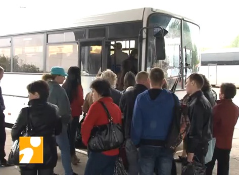 Автовокзал Тверь внутри. Автобусы Тверь автовокзал. Тверской автовокзал фото автобусов. Иванов Сергей автовокзал Тверь.