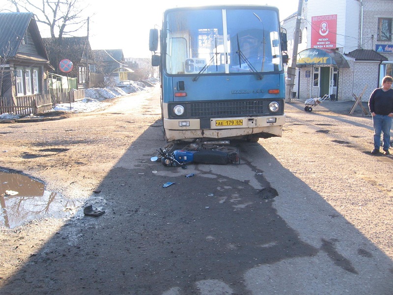 Новости тверьград сегодня. Авария в Вышнем Волочке вчера.