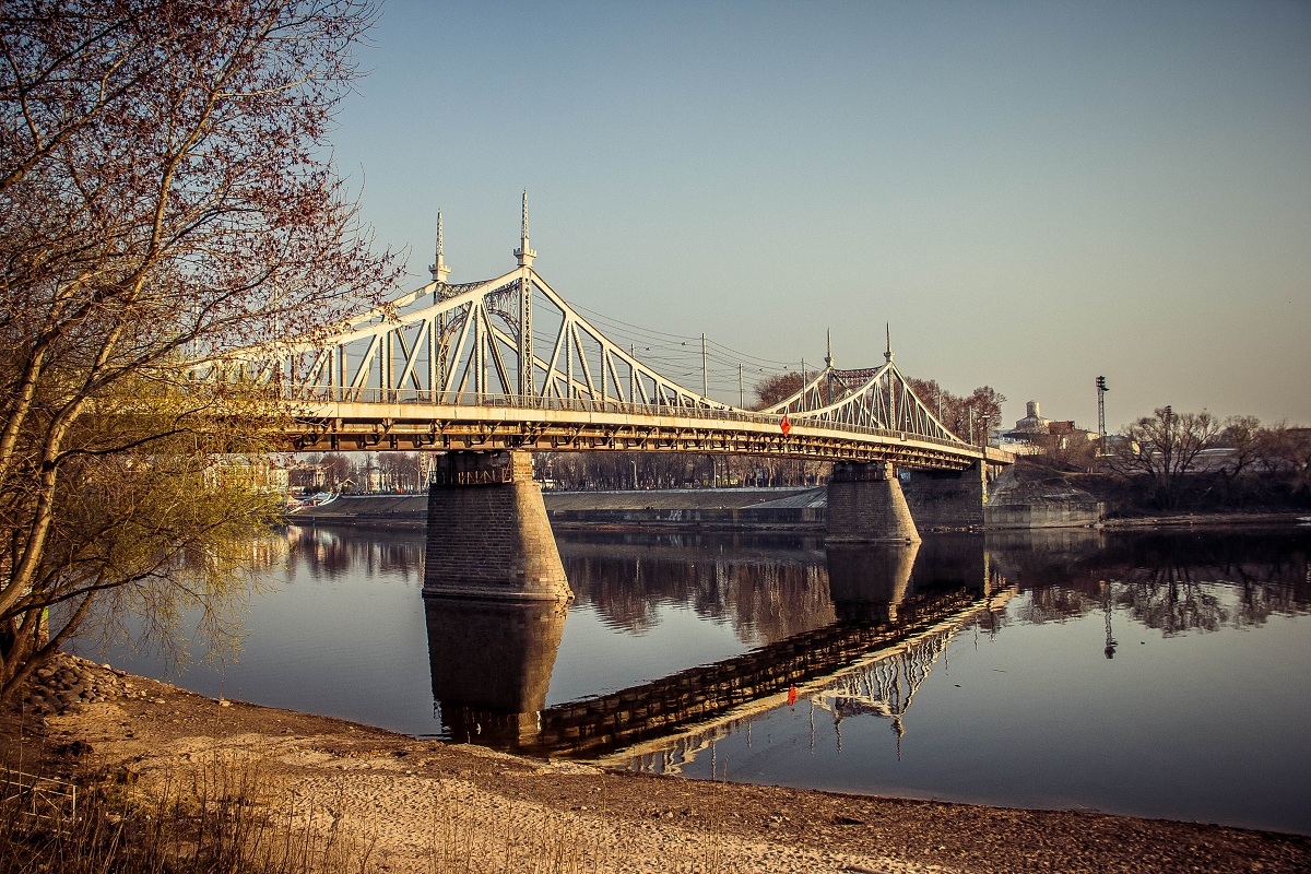 Староволжский мост рисунок