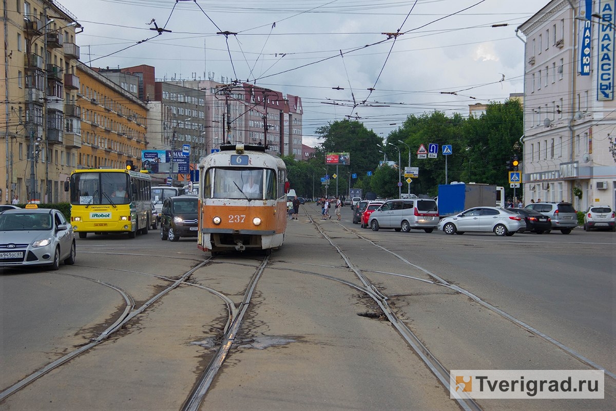 В Твери в Заволжье демонтируют трамвайные пути | Твериград