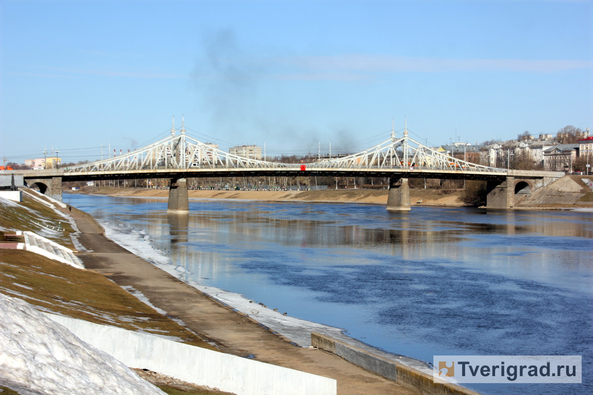 Фото твери в апреле