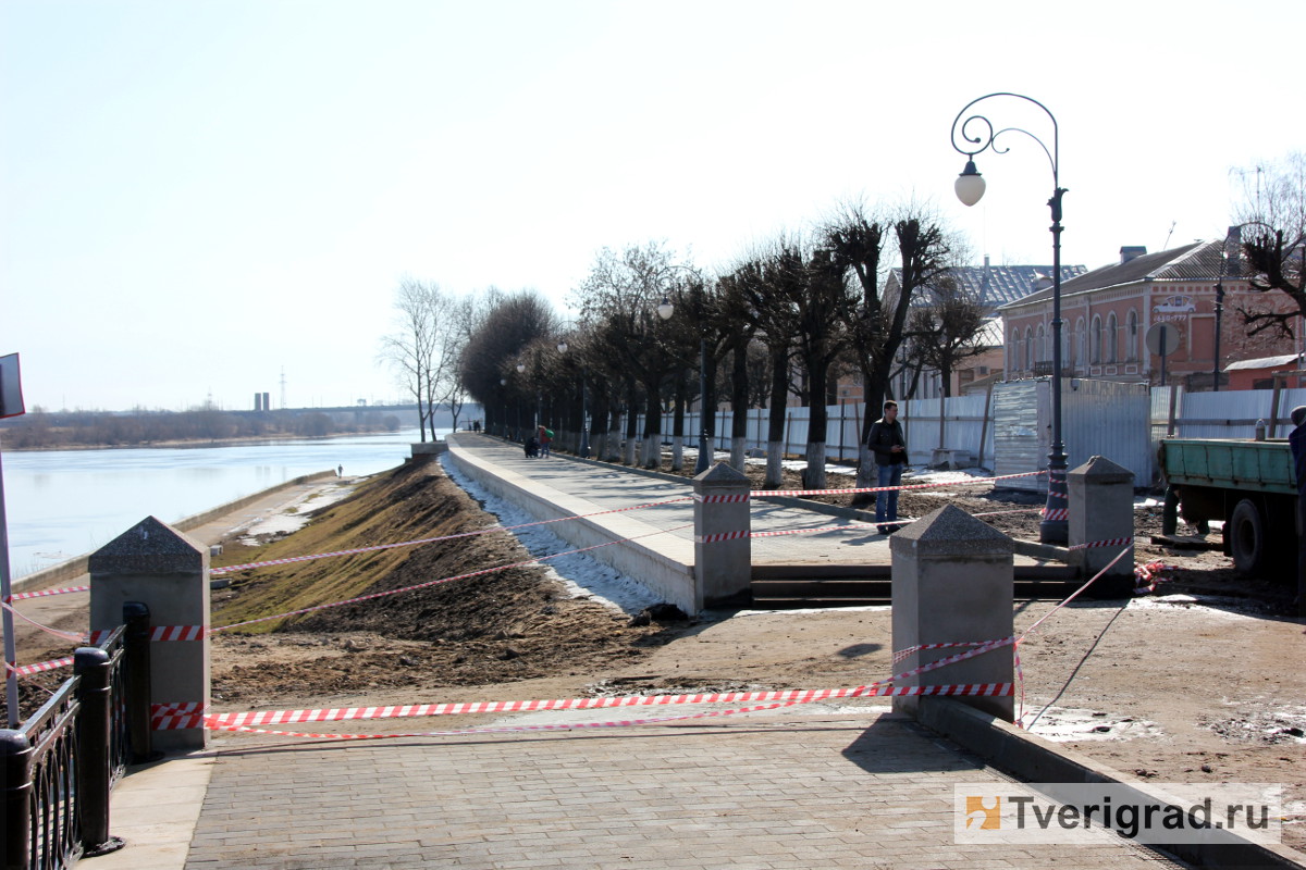 Погода в степана разина волгоградская область ленинский. Набережная Степана Разина Тверь. Улица Степана Разина Волгоград. Вольск набережная реконструкция. Набережная Степана Разина фото.