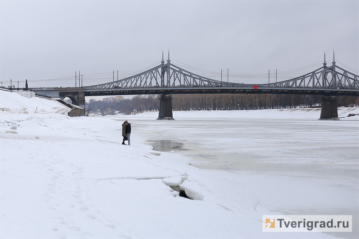Волга, Старый мост