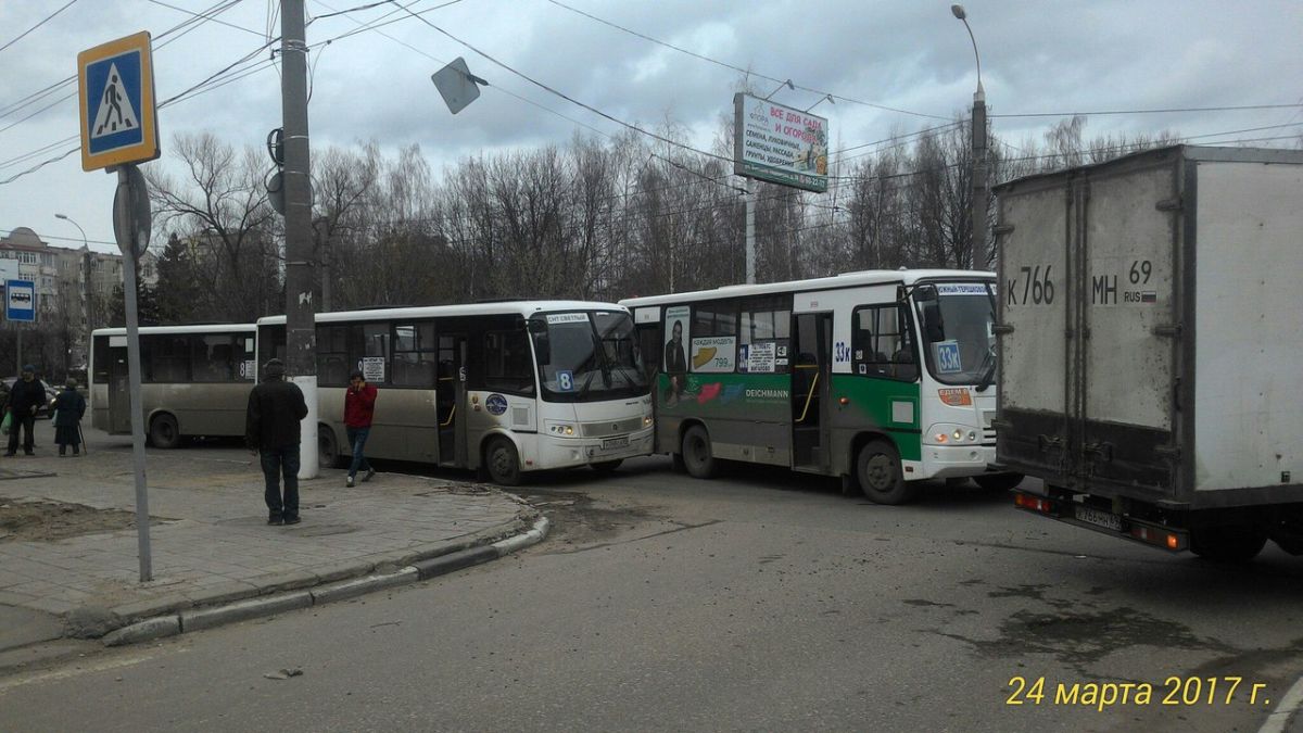 ДТП с маршрутками на проспекте Победы