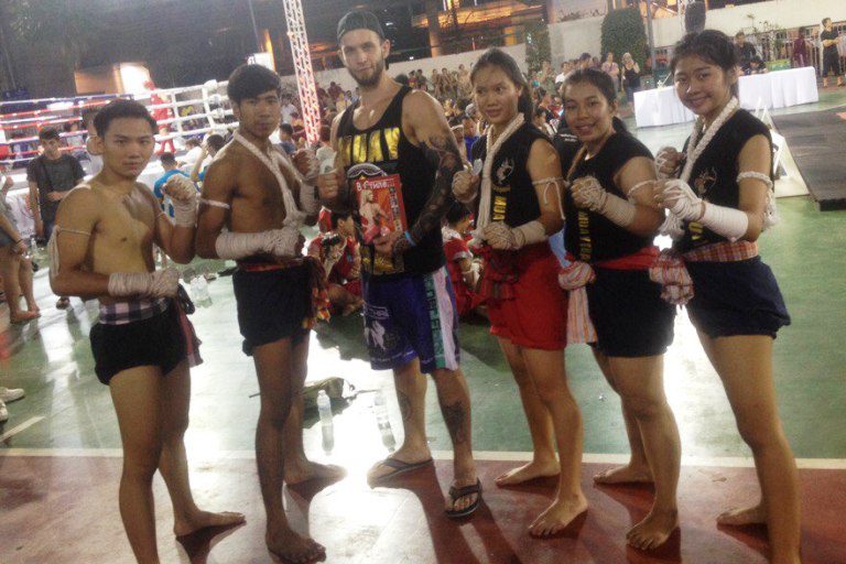 Кирилл Васильев во время визита сборной России в Бангкок успел провести несколько совместных тренировок с родоначальниками тайского бокса
