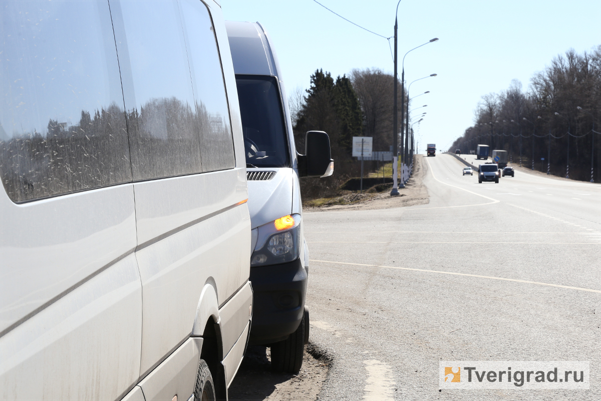 Автовокзал орша тверь. Автобус Орша Тверь. Пассажирские перевозки Тверь-Ржев.