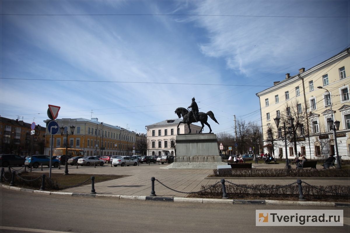 Площадь в твери