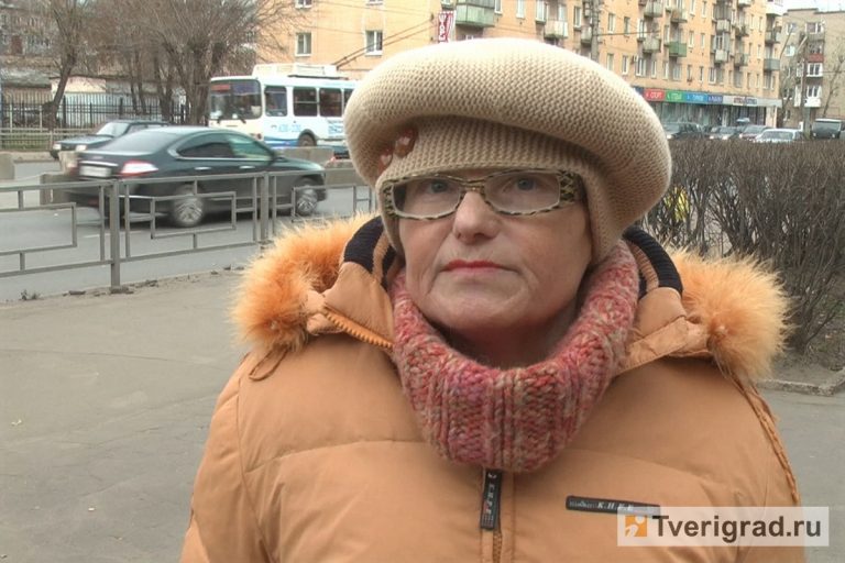 Позвонить бабке granny по видео чтобы она ответила в реальной жизни