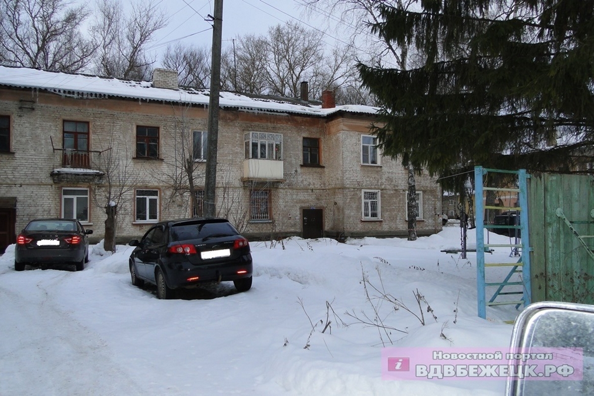 Погода в бежецке на неделю. Бежецк переулок Первомайский. Снег в Бежецке. Переулок Первомайский дом 44 Бежецк. Город Бежецк Тверская область переулок Первомайский 31.