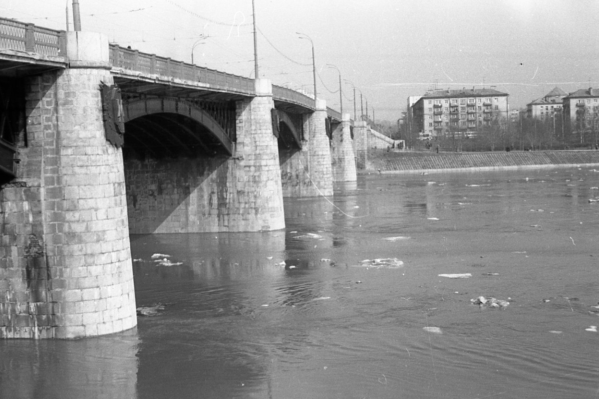 Тверь старинная. Почему Новый мост через Волгу оказался древнее, чем Старый  | Твериград