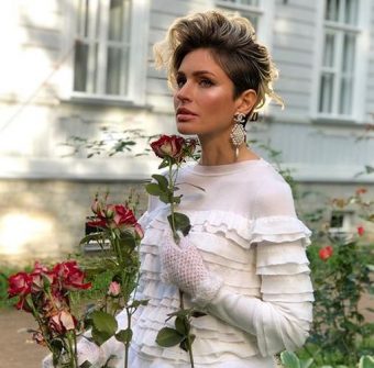 Экс-ведущая тверского телевидения второй раз вышла замуж за Сергея Семака