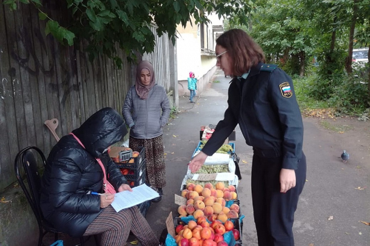 В Твери выявляют факты незаконной уличной торговли | Твериград