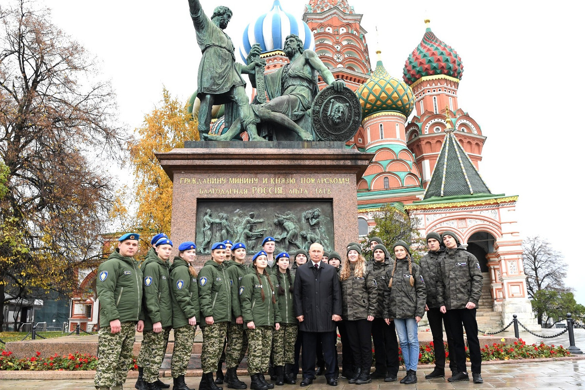 Путин на красной площади