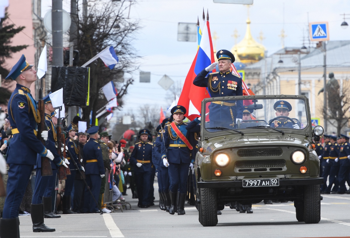 Тверь день победы фото