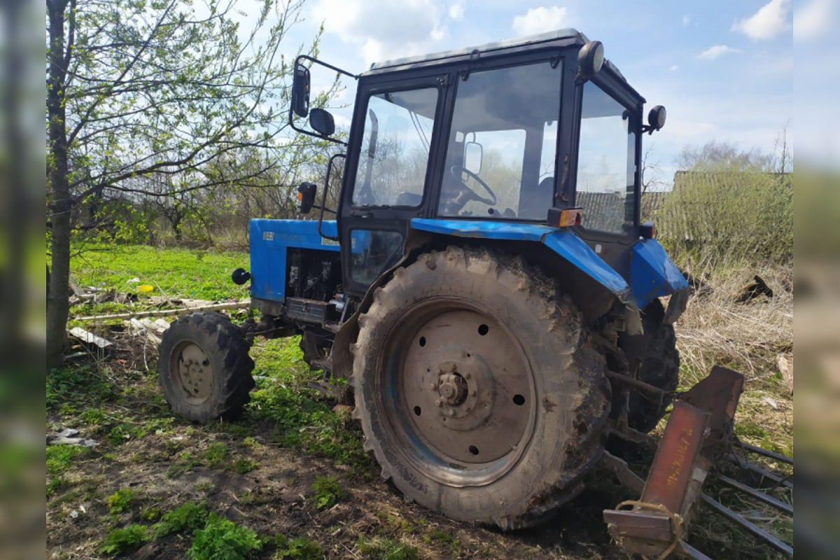 Тверь, тракторная. Т-40 (трактор). Трактор бу тверь и тверская. Трактор бу тверь и тверская. Тверской трактор.