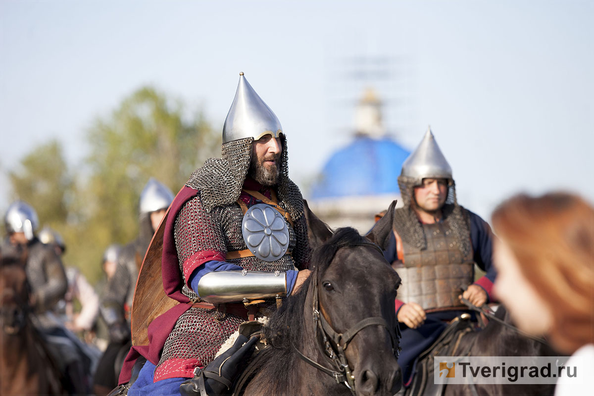 реконструкция конного похода Александра Невского в Торжке (16)
