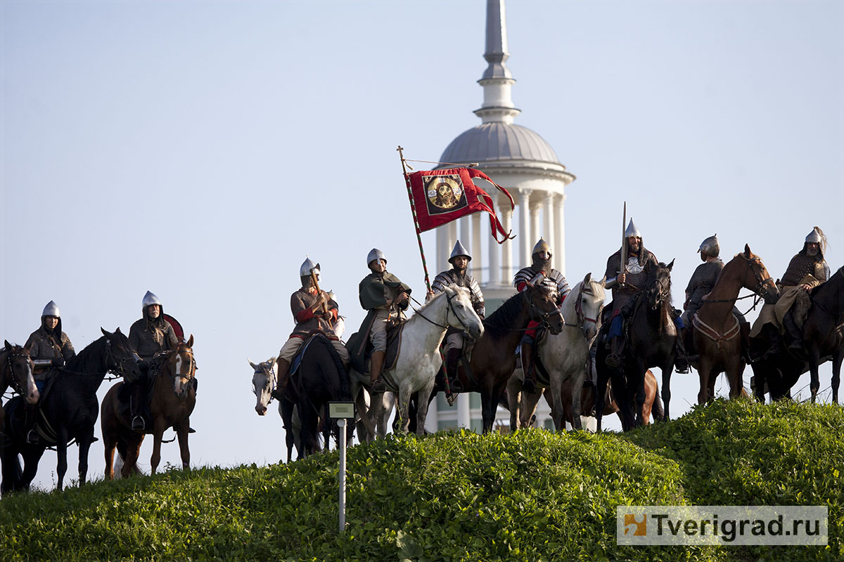 реконструкция конного похода Александра Невского в Торжке (33)