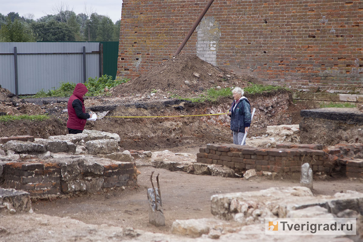 Раскопки в Желтиковском монастыре (16)