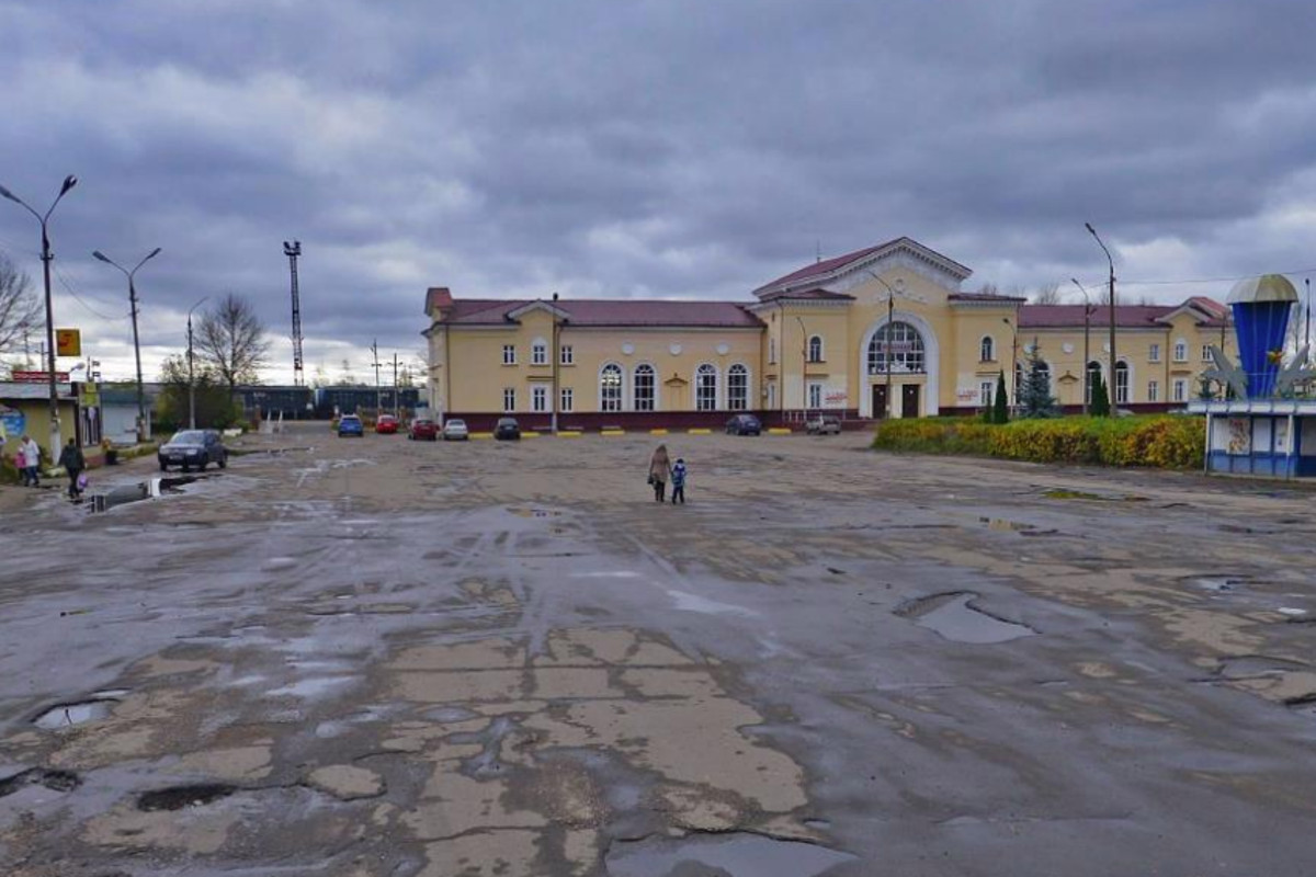 Города 20 млн. Ржев Привокзальная площадь. Привокзальная площадь Тверь. Привокзальная площадь Ржев 2. Весьегонск Привокзальная площадь.