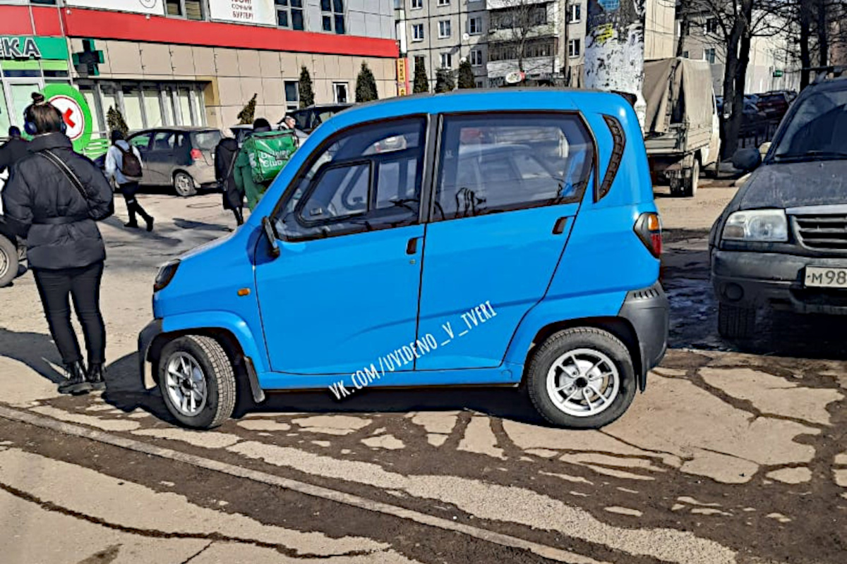 В Твери сфотографировали один из самых дешёвых автомобилей в мире |  Твериград