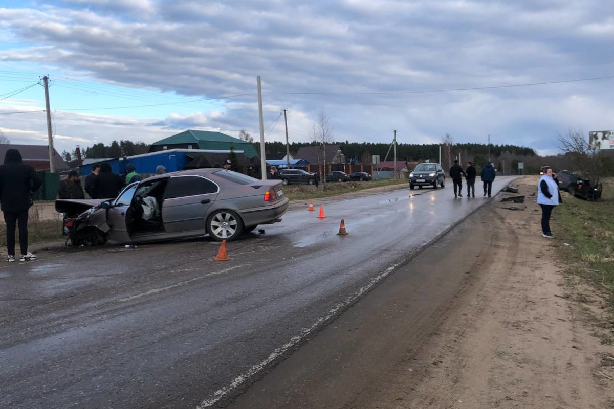 В Тверской области пассажирка получила травмы в столкновении двух  автомобилей | Твериград