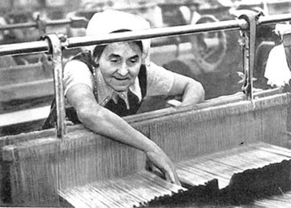 Третья ткацкая фабрика орехово-зуево. Ткачиха иваново. Старообрядческий обед. Ткачиха иваново. Ткачихи на фабрике иваново.