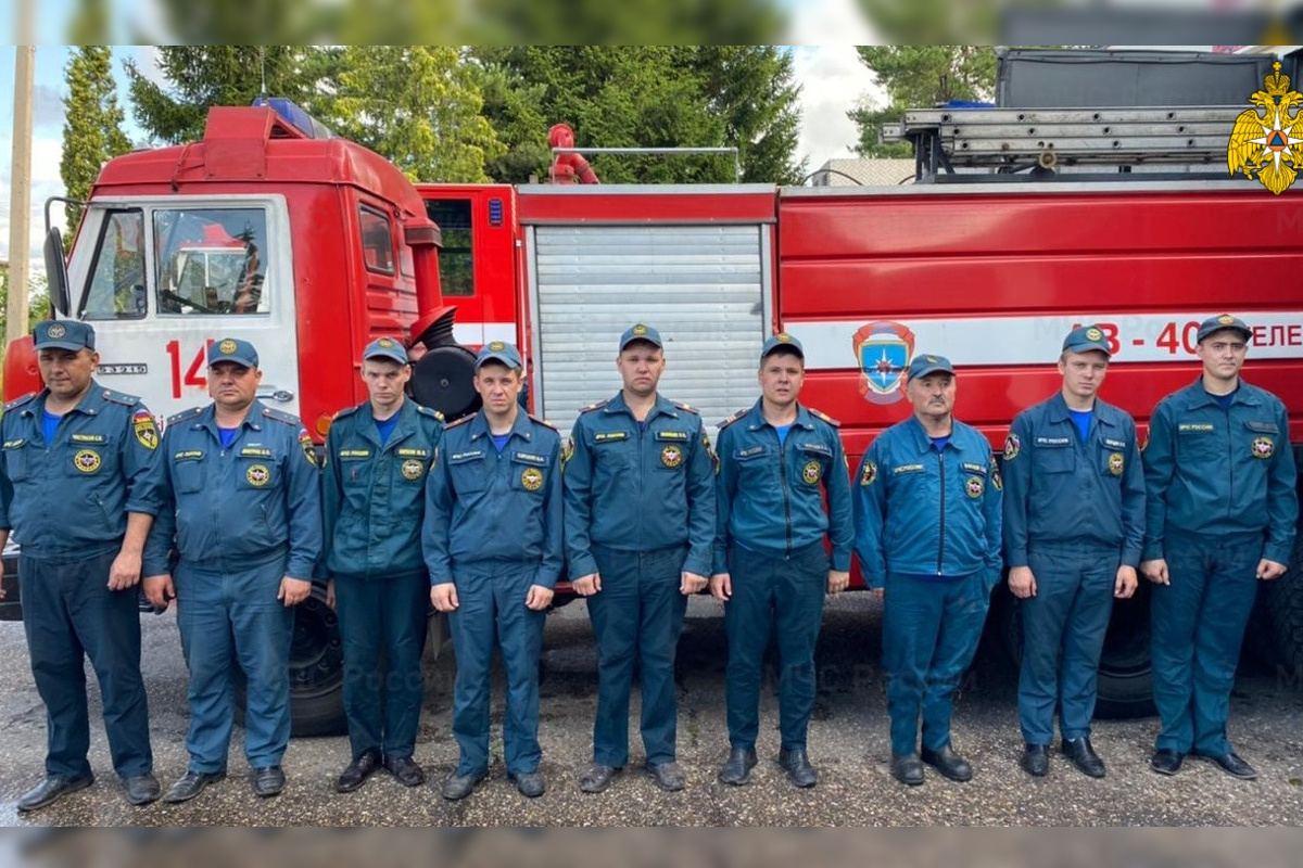 В Тверской области пожарные спасли задыхающуюся в горящем доме женщину |  Твериград