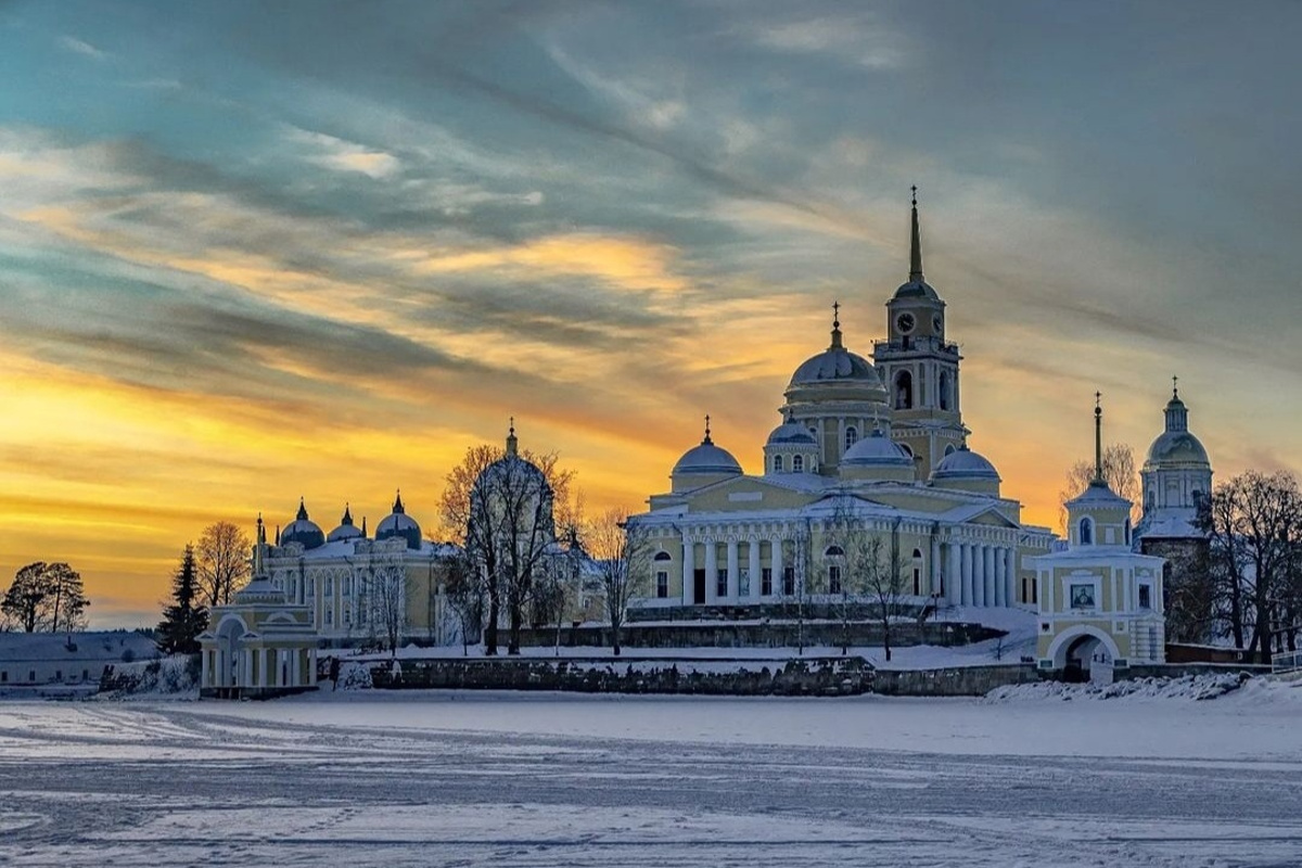 Крестовоздвиженская Церковь в Ниловой пустыни