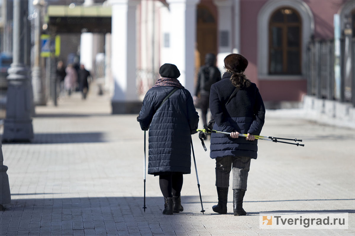 Пожилым жителям Тверской области доступна 21 мера соцподдержки | Твериград