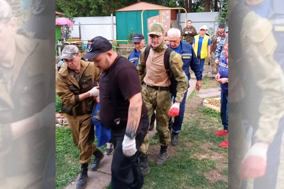 Картинки лесные волонтеры. Эвакуация под тверью. Мчс эвакуация в школе. Волонтеры ищут в лесу. Псч 1 тверь.