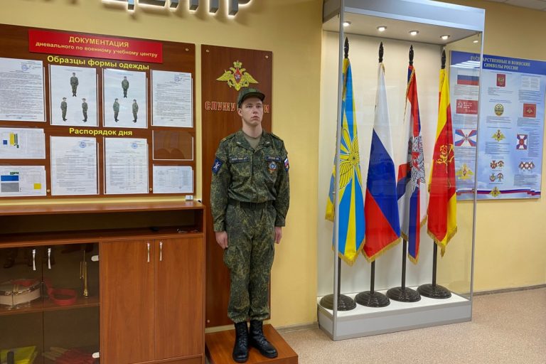 В Москве подведут итоги конкурса военного плаката