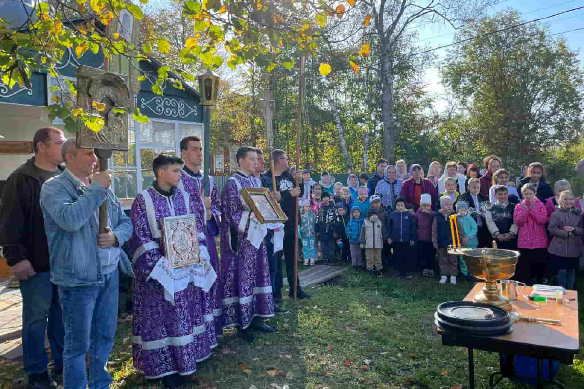 Храм Воздвижения Креста в Тверской области