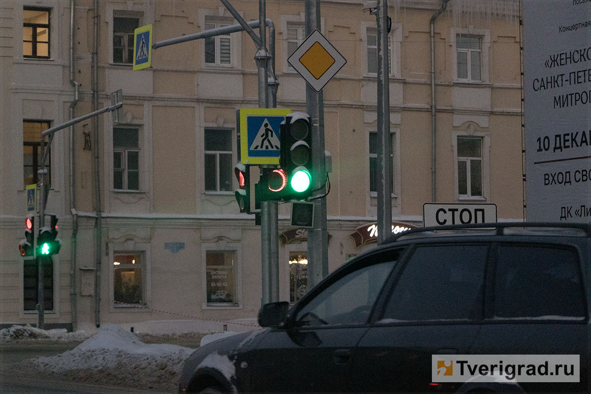 Налево к горсаду - разрешено: на перекрёстке Советской и Тверского  поменялась схема движения | Твериград