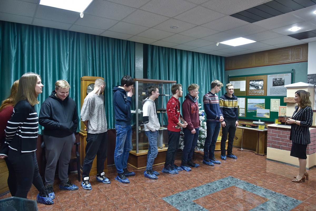 весенние именинники. именинники в детском саду. рекомендации для родителей по лексическим темам. надпись с днем рождения. поздравления с днём рождения ребёнку.