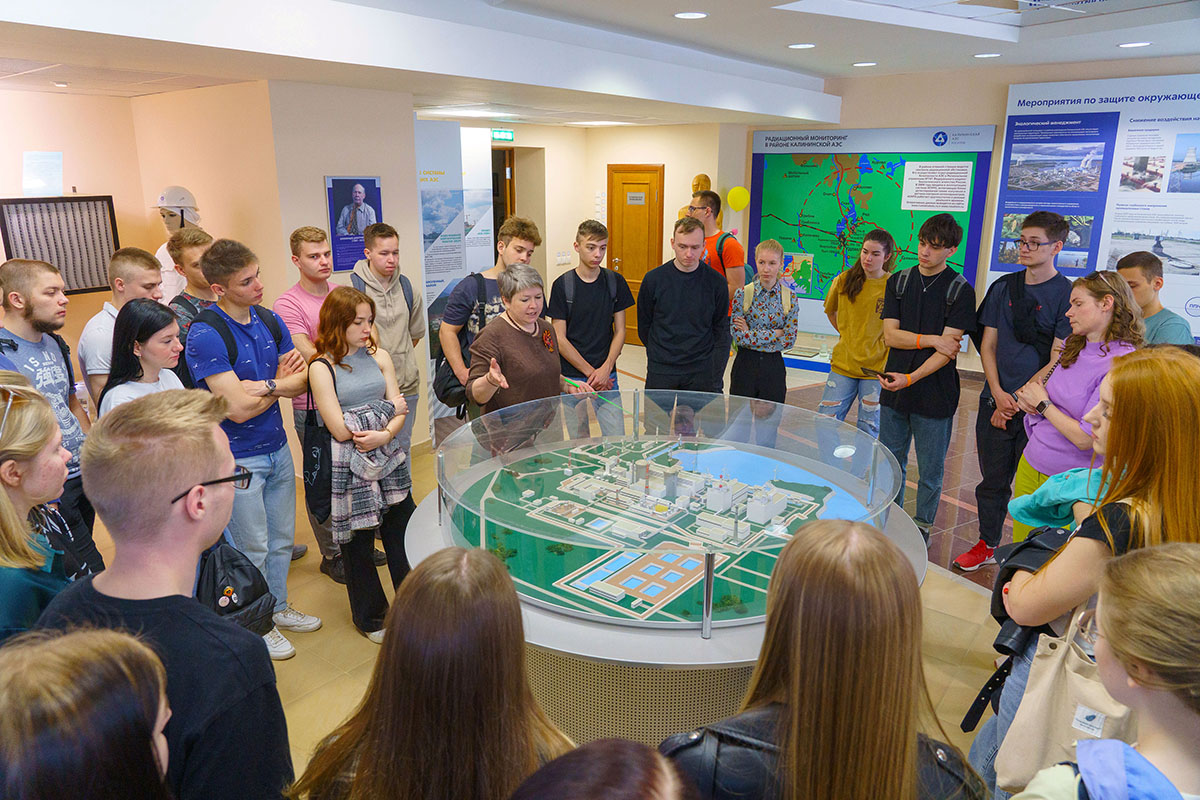 Сдать вещи тверь. Матрёшка секонд хенд челябинск. Комиссионный магазин детской одежды. Добрые вещи. Секонд хенд тюмень.