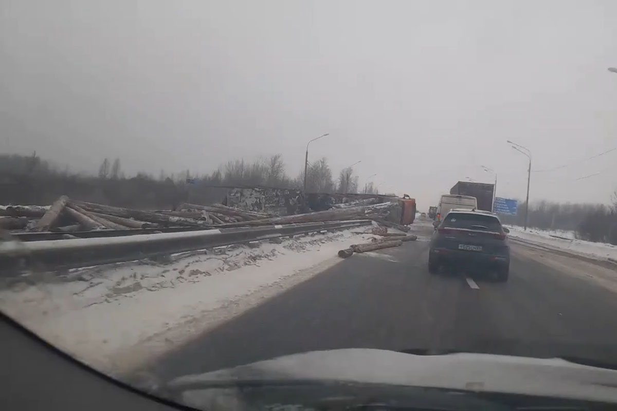 тверь дорожно транспортное происшествие. твериград дтп сегодня. смертельное дтп под тверью. дтп в твери на петербургском шоссе. твериград дтп сегодня.