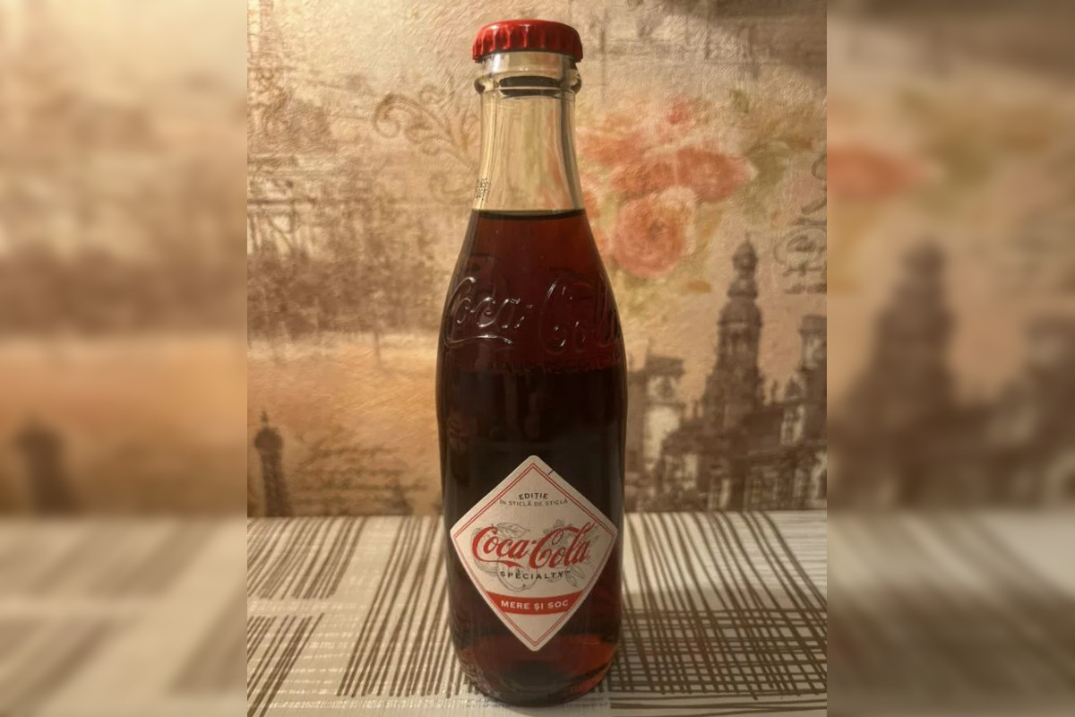 Житель Твери хранит в сейфе бутылку Coca-Cola за 3 млн рублей | Твериград