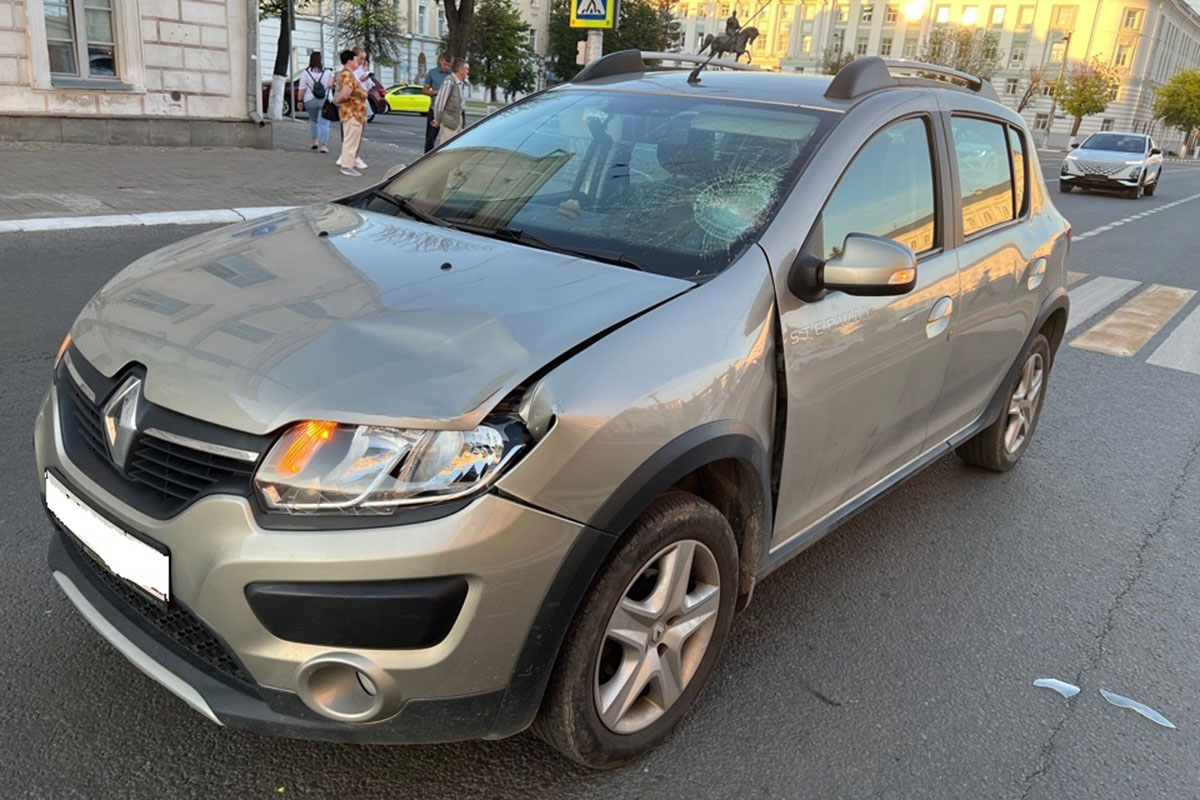 В центре Твери сбили пешехода | Твериград