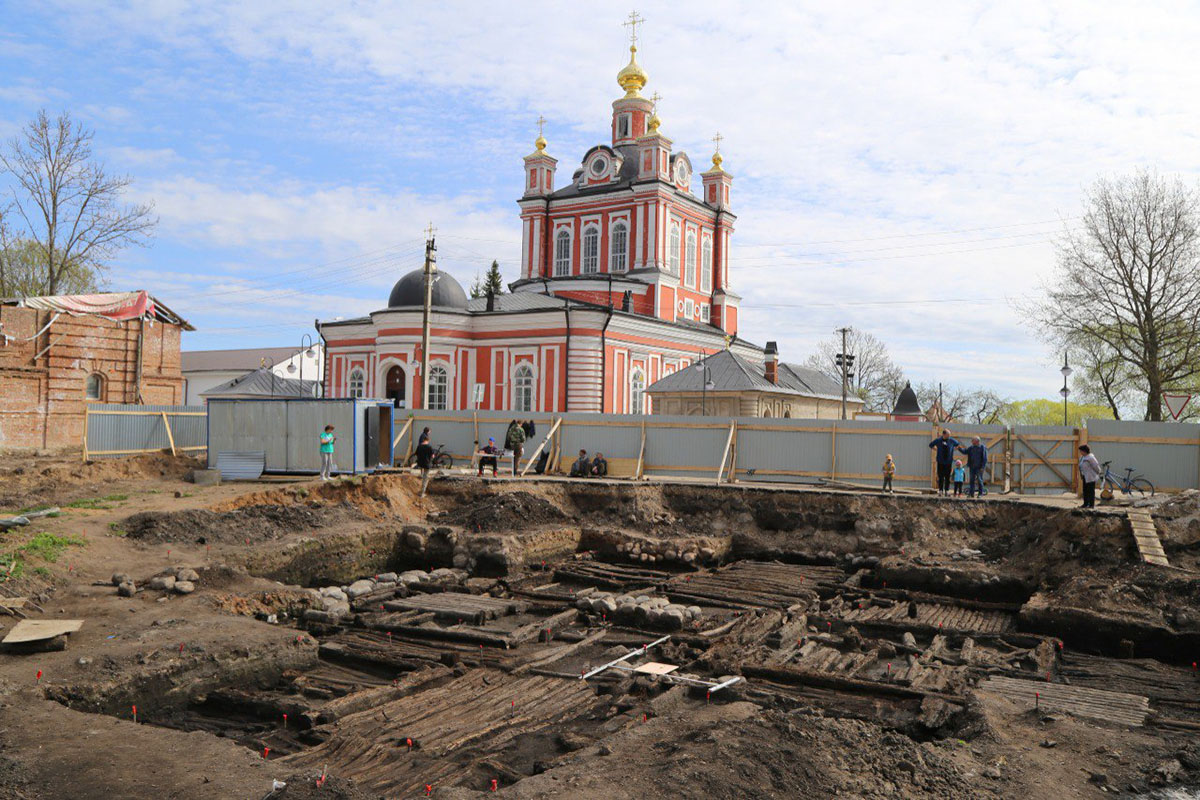 Уникальные находки обнаружены во время археологических раскопок в Торопце |  Твериград