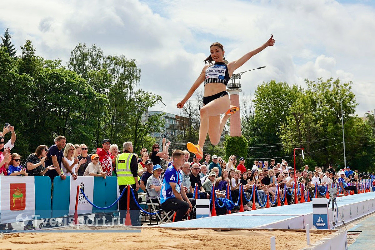 Легкоатлетка из Тверской области впервые покорила пьедестал Athletics  League | Твериград