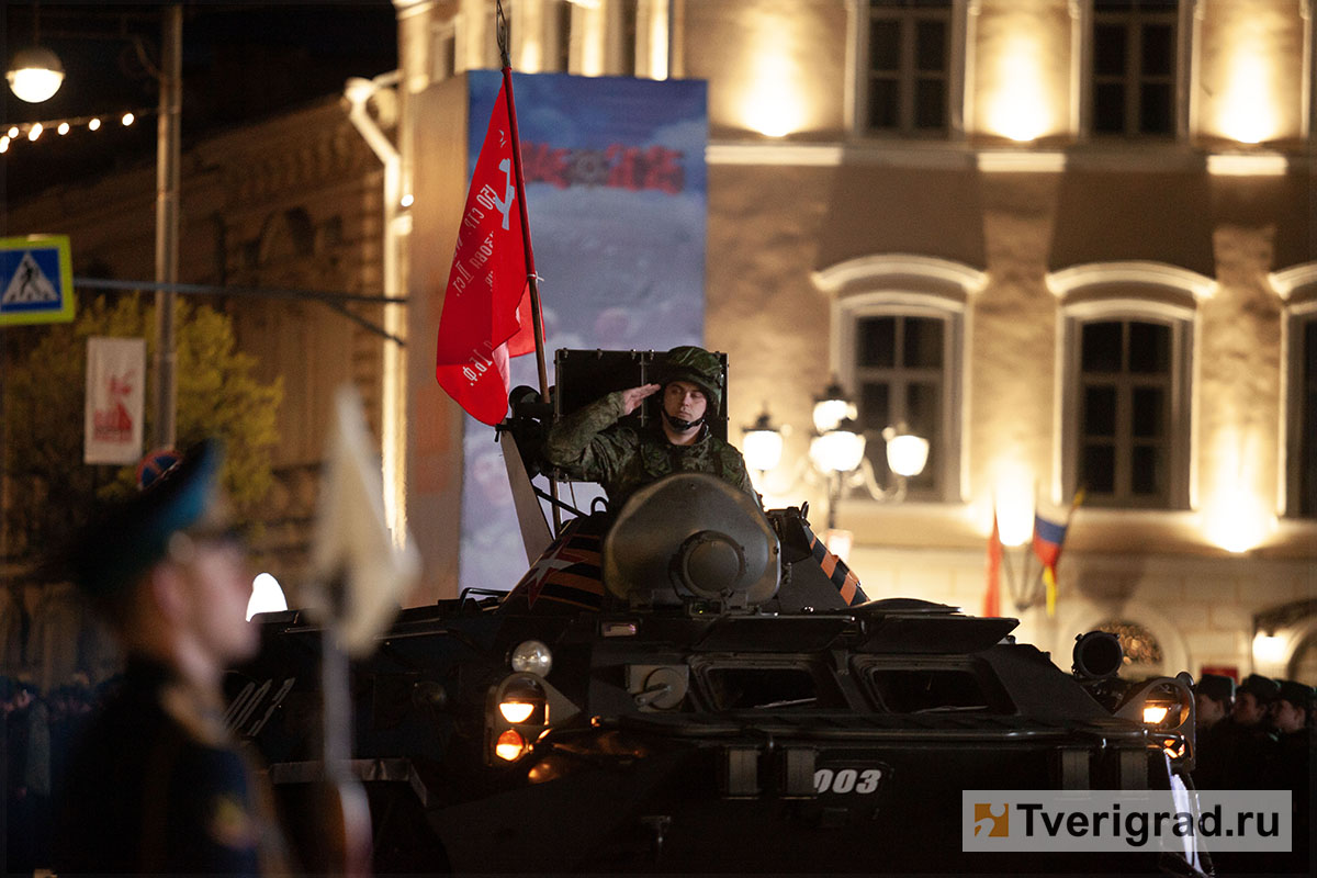 репетиция парада победы в Твери (24)