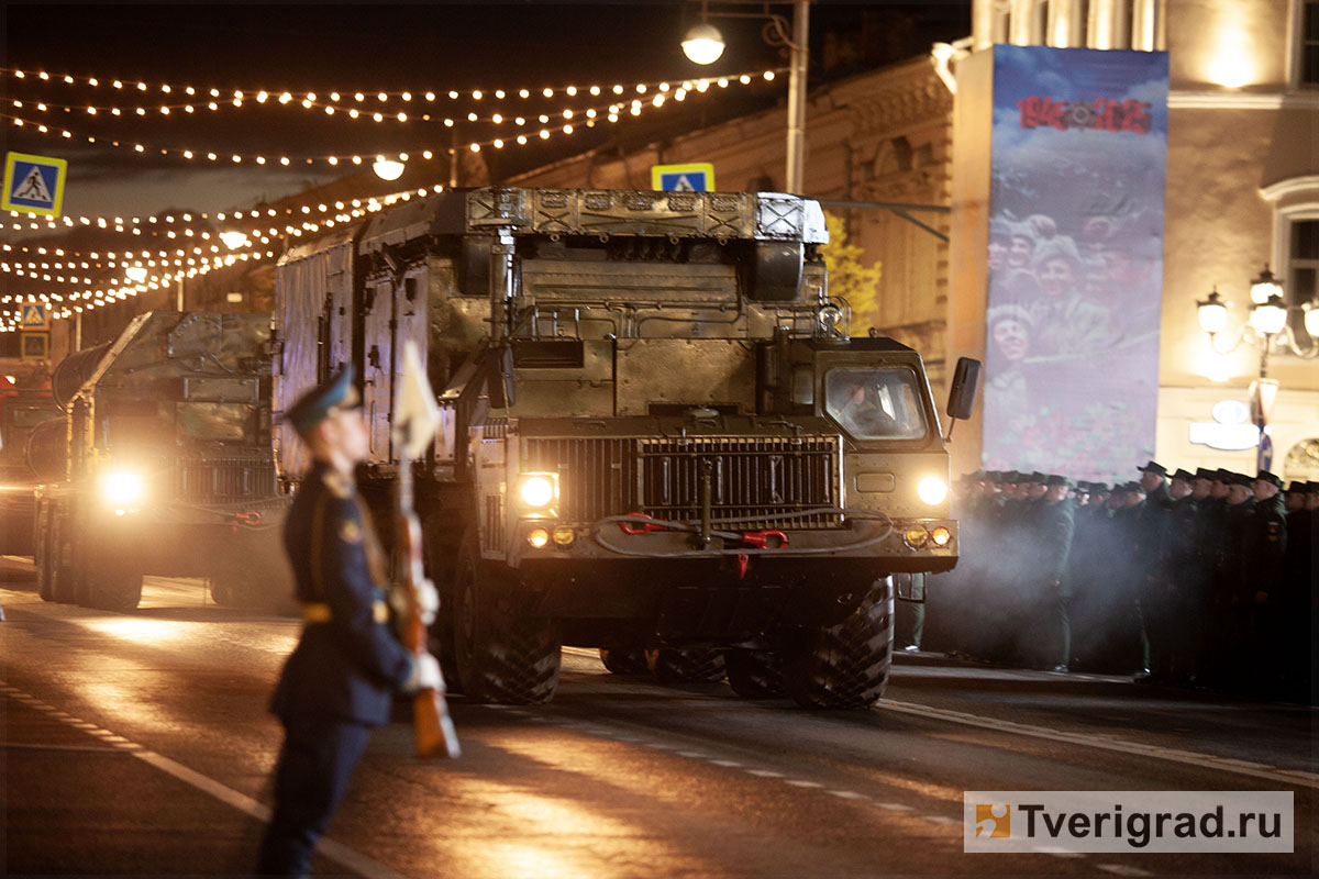 репетиция парада победы в Твери (26)