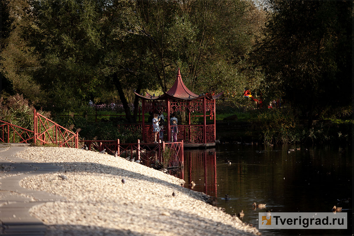 китайский парк осень (2)