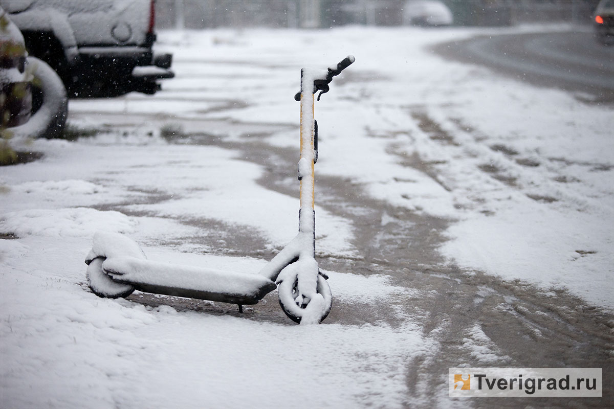 снегопад электросамокаты (1)