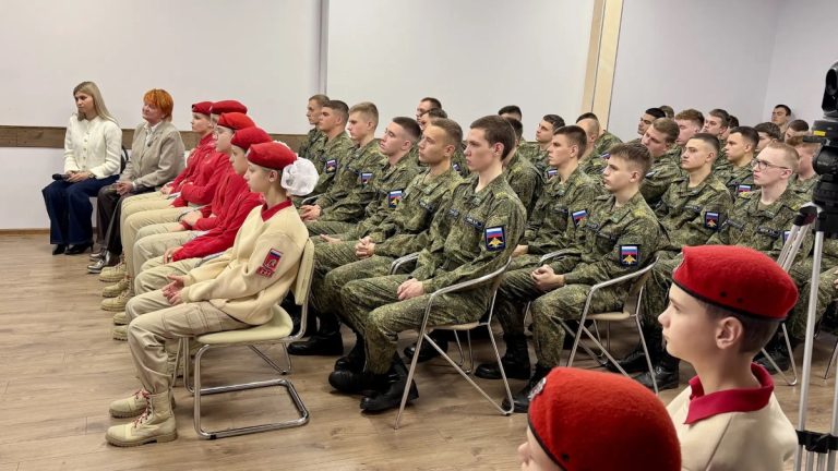 В Твери в честь 85-летия со дня подвига экипажа Горобца прошёл показ докфильма